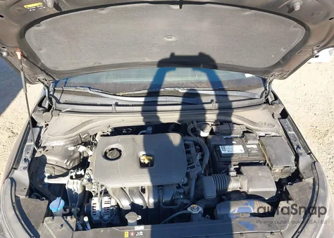 2020 Hyundai Elantra Sel z USA, uszkodzony, nr VIN 5NPD84LF5LH578765